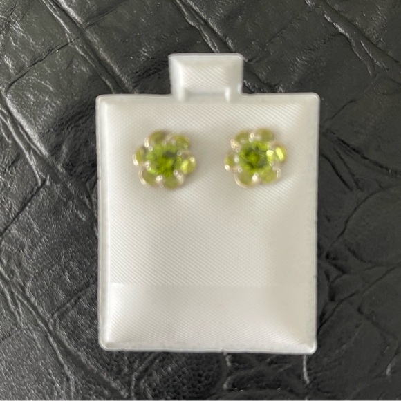 Sterling silver 925 Peridot earrings - Picture 6 of 9